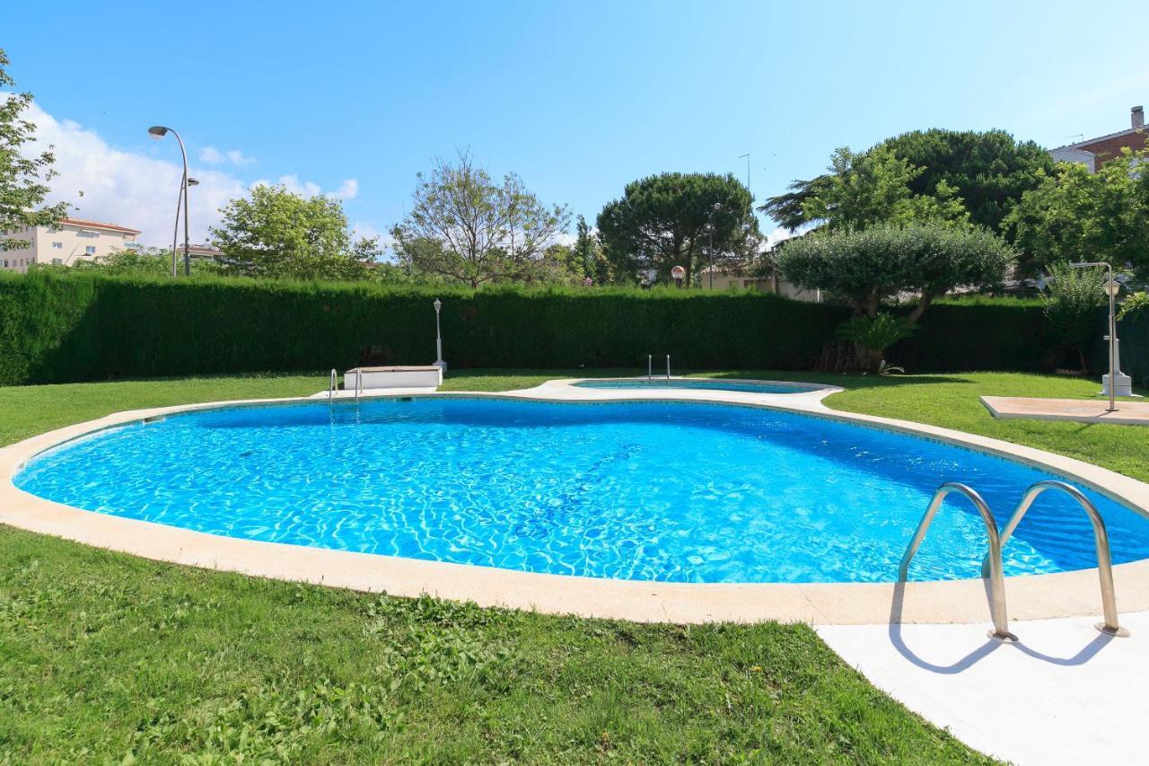 Uhc Stella Maris Apartments Cambrils Eksteriør bilde
